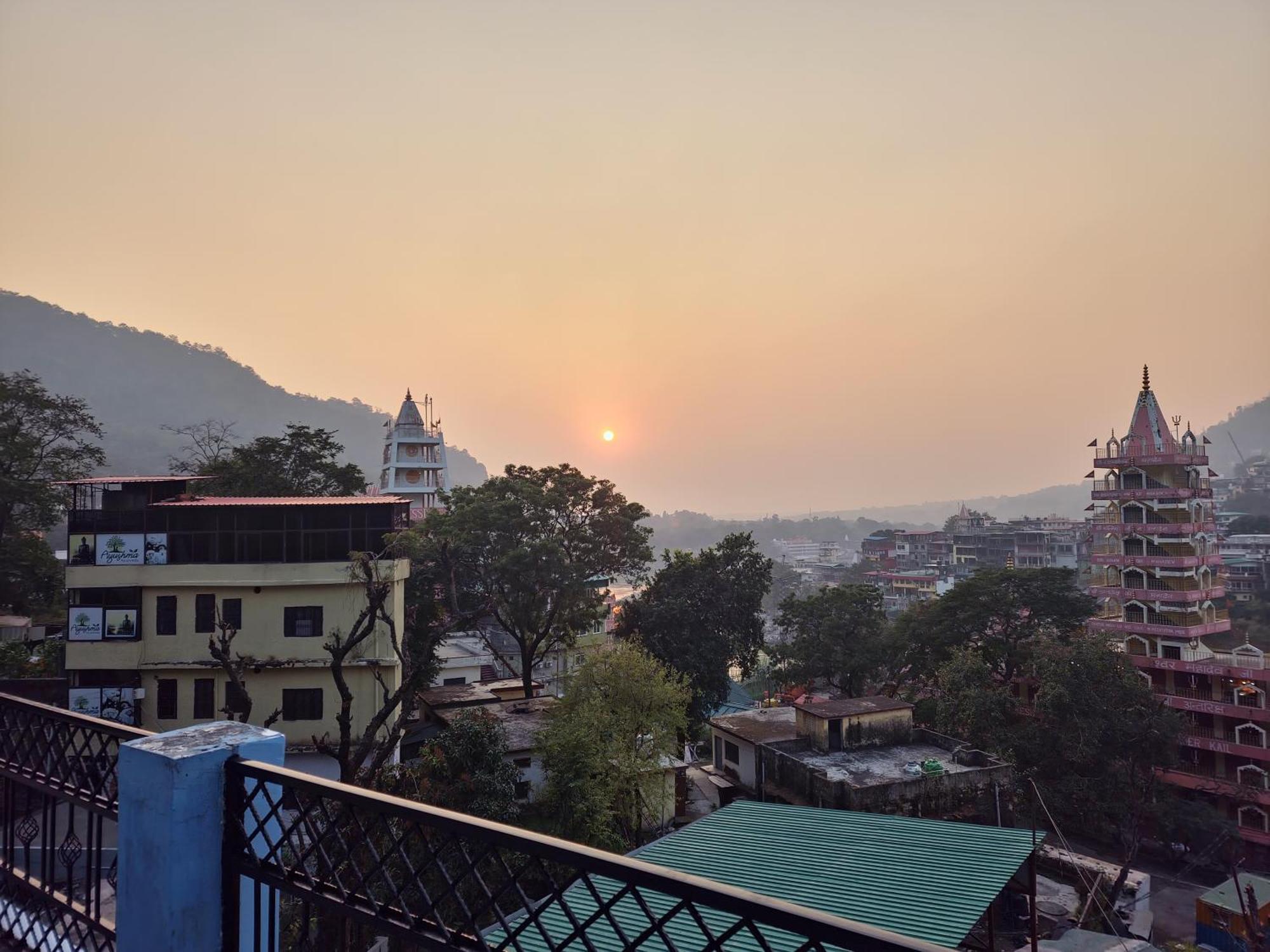 Karwaan Homestay Rishīkesh 外观 照片